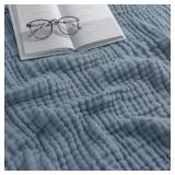 Comfy Cubs Muslin Throw Blanket - 50' x 60' Quilte