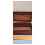 Lane miniature cedar chest