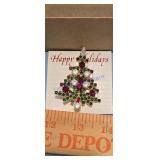 vintage rhinestone Christmas tree brooch