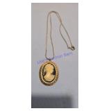 vintage gold-tone cameo necklace