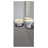 Aynsley 'Hathaway' creamer and sugar set