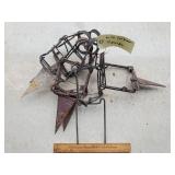 6ct 110 Conibear Traps w/ Stands