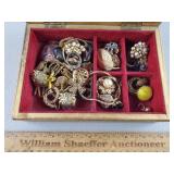 Assorted Jewelry