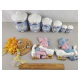 Duck Decor & Canister Set - 1 Shaker Chipped