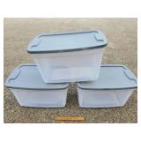3ct Plastic Totes - 1 Cracked 3ct Plastic Totes - 1 Cracked