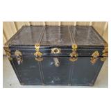 Vintage Trunk Kaufmann Pittsburgh 40" L Vintage Trunk Kaufmann Pittsburgh 40" L