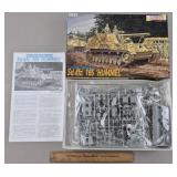 Sd. Kfz. 165 Hummel Tank Model 1:35