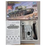 Russia KV-1 Ehkranami Model 1:35