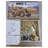 Hight Mobility Engineer Excavator Model 1:35