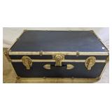 Vintage Trunk 30' L