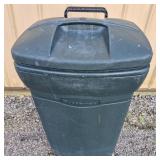 Rubbermaid Garbage Can 39' H