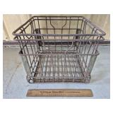 Vintage Bordens Metal Milk Crate