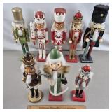Nutcrackers Up to 16' H