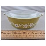 Pyrex Spring Blossom Casserole Dish w/ Lid