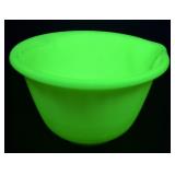 Hamilton Beach Mixing Bowl Uranium Glass