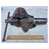 Erie Bench Vise 4" Jaws