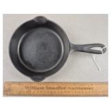 Griswold #3 Cast Iron Skillet
