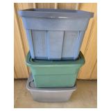 3ct Plastic Totes - 1 Cracked
