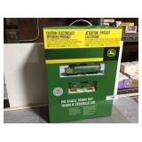 Athearn John Deere HO Scale Train Set, NIB