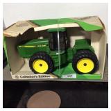 Ertl JD 8760 4-wheel drive Collector's Ed, 1/16