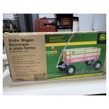 Ertl John Deere Stake Wagon, NIB