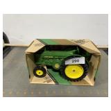 Ertl JD 1949/1954 model R Collector's Ed Series