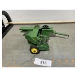 John Deere model 14T square hay baler, 1/16