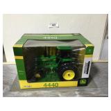 Ertl JD 4440 Prestige Collection, 1/16