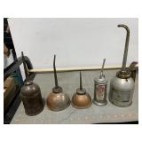 5 oil cans