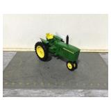 JD 3010 w/3-point, 1/16