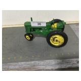 John Deere 60, 1/16