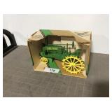 Ertl 1934 JD model A 50th anniv commemorative ed,