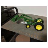 JD Strobe utility tractor w/loader, 1/16