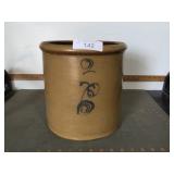 Single P w/target salt glazed crock