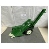 Oliver 770 w/Oliver mounted corn picker