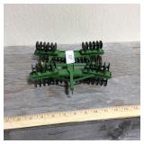 John Deere folding disk