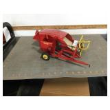 Tru-Scale combine