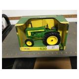 Ertl JD 1956 model 620, 1/16