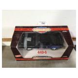 Ertl American Muscle 1970 440 - 6 barrel 'Cuda,