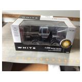 Ertl White 4-210 tractor, 1/32