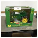 Ertl JD 530 w/heat houser, Collector Ed, 1/16