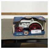 Ertl Fordson model F Vintage Tractors, 1/16