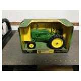 Ertl JD model 'G', 1/16