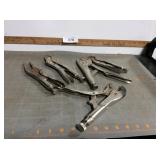 Vise-grip locking pliers
