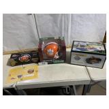 Ertl GoalLine metal helmet bank, Pedal car 1/6 and