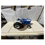 Ford 8000 WF tractor, 1/16