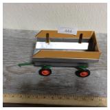 New Idea flare box wagon w/extensions