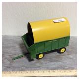 John Deere 112 chuck wagon
