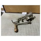 Vintage No. 1-1/2 food and meat grinder