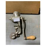 Vintage Universal No. 2 food and meat grinder